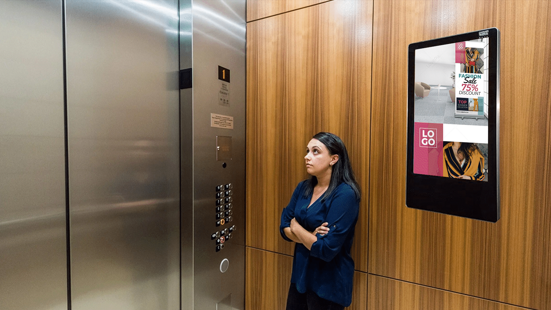 screens in elevators mockup